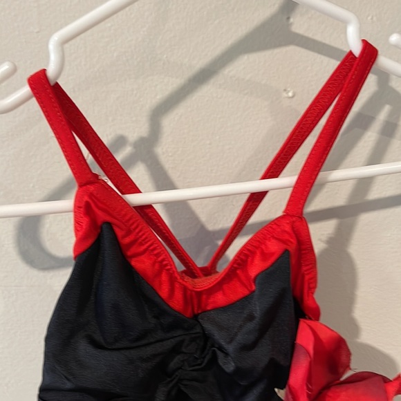 Spanish Kelle Dance Costume - Picture 3 of 5